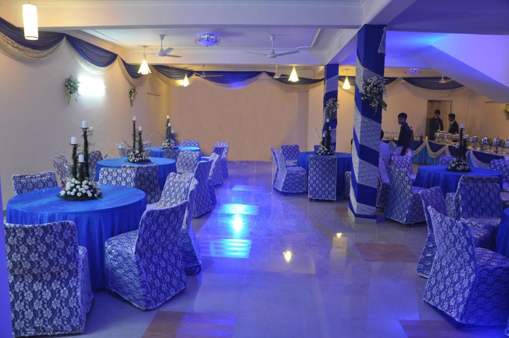 Fabhotel Kashish Residency Sector 26 Noida Esterno foto