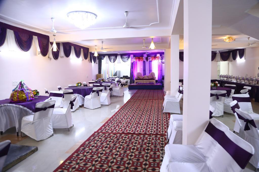 Fabhotel Kashish Residency Sector 26 Noida Esterno foto